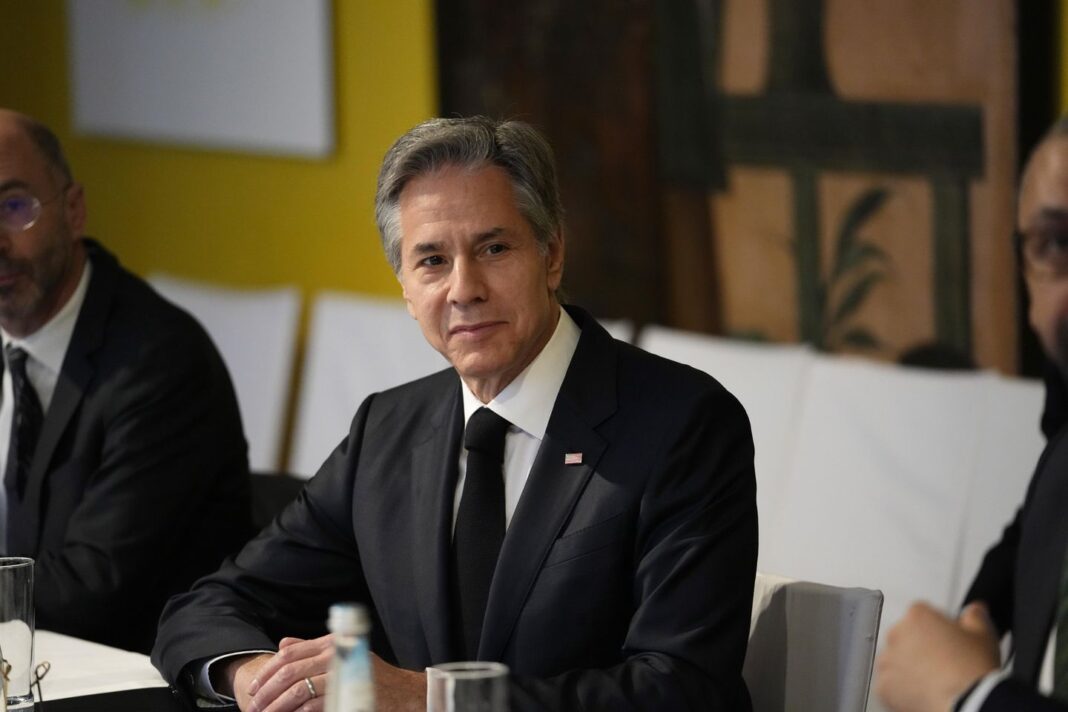 Antony Blinken meets with China's top diplomat in first face-to-face since balloon saga