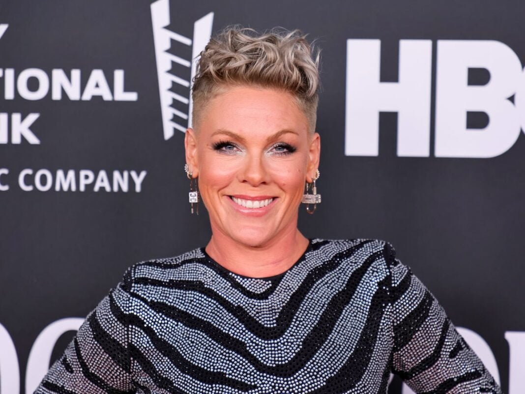 Pink explains why her daughter Willow will work a minimum-wage job on tour with mom