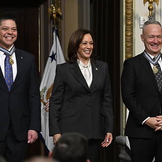 VP Awards Former NASA Astronauts Congressional Space Medal of Honor