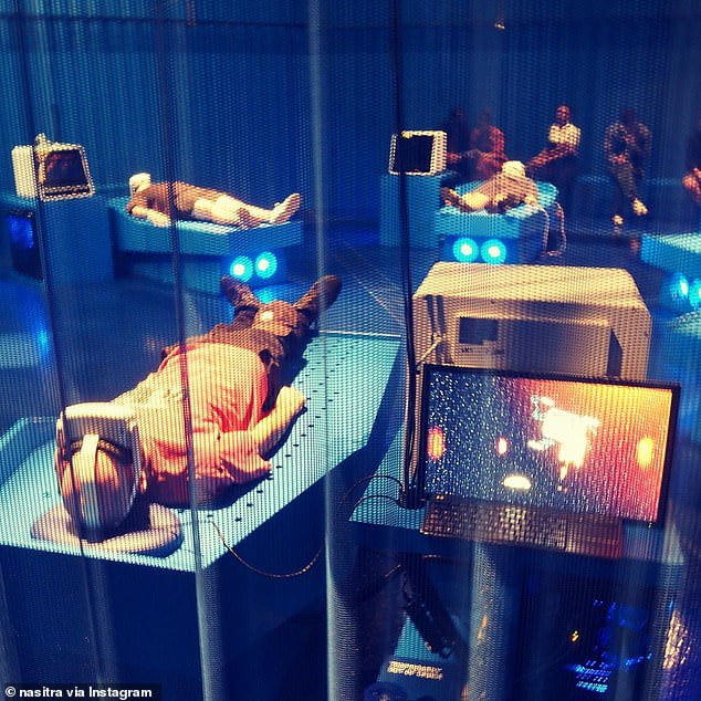 A new VR experience simulates what it looks and feels like to die. The simulation also features an out-of-body portion, allowing users to look down on their dead bodies as they float above