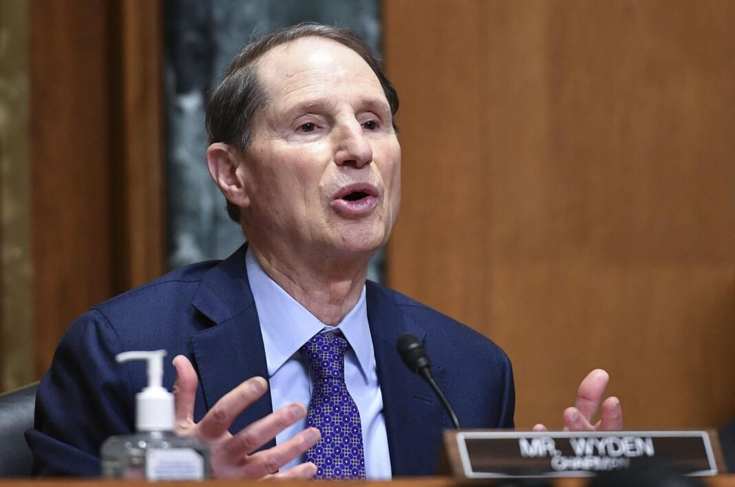 Ron Wyden, AOC urge Biden to 'ignore' judge's order blocking abortion pill