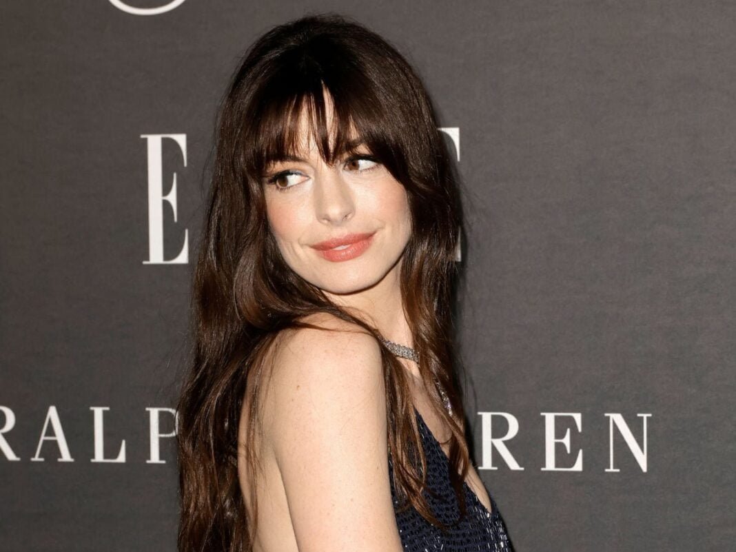 Anne Hathaway defended after ‘rude’ red carpet interview goes viral