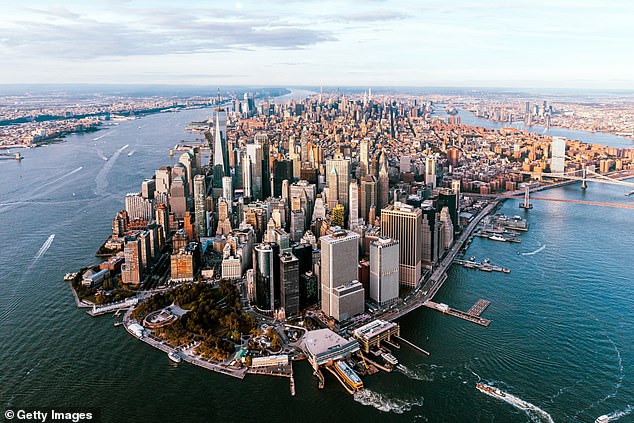 For their new study, the scientists first calculated the total mass of New York's 1-million-plus buildings: 764,000,000,000 kilograms or 1.68 trillion pounds