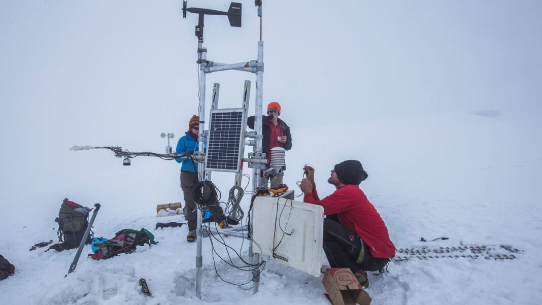 Glaciers in the Hindu Kush and Himalaya mountain range region are melting faster than expected.