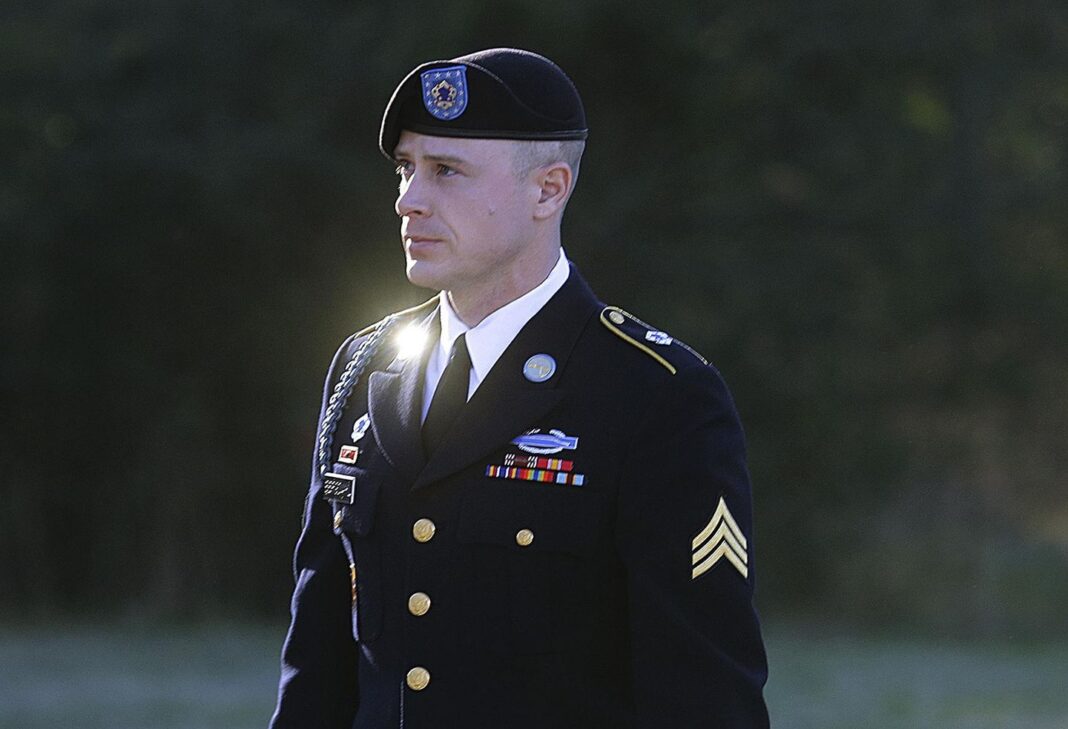 Bowe Bergdahl desertion conviction vacated by judge