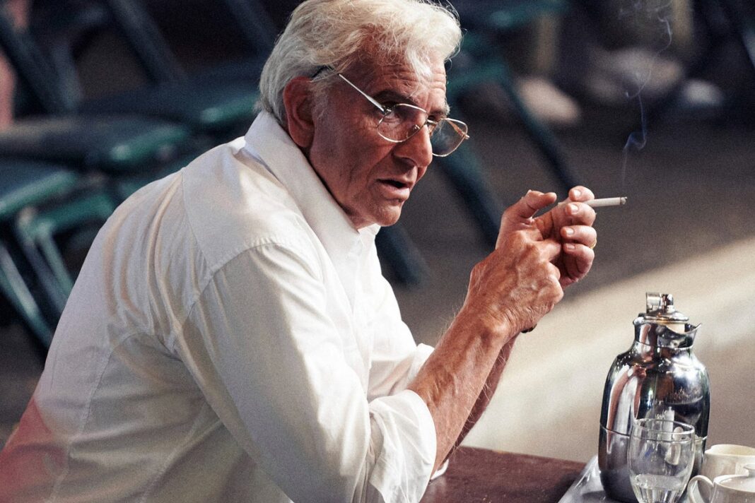 Watch: Bradley Cooper stars as legendary conductor Leonard Bernstein in ‘Maestro’ trailer