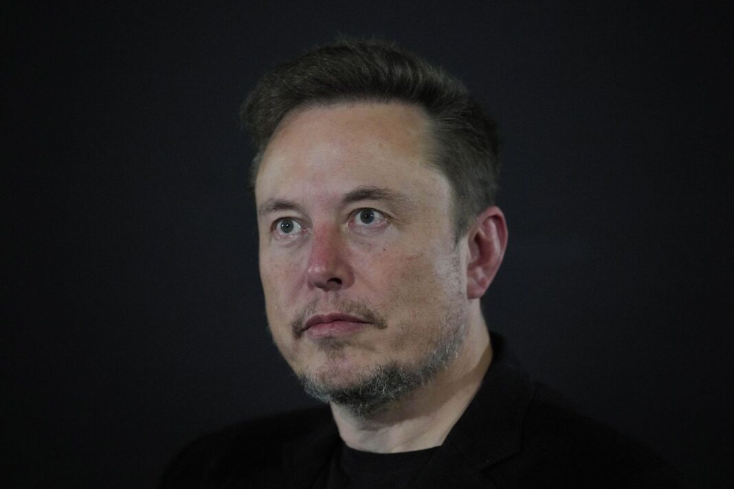 Elon Musk seeks $1 billion for his xAI startup